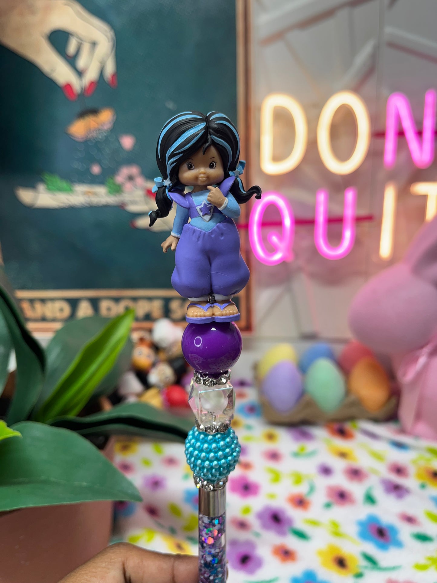 Índigo Snowglobe Pen (Rainbowbrite)