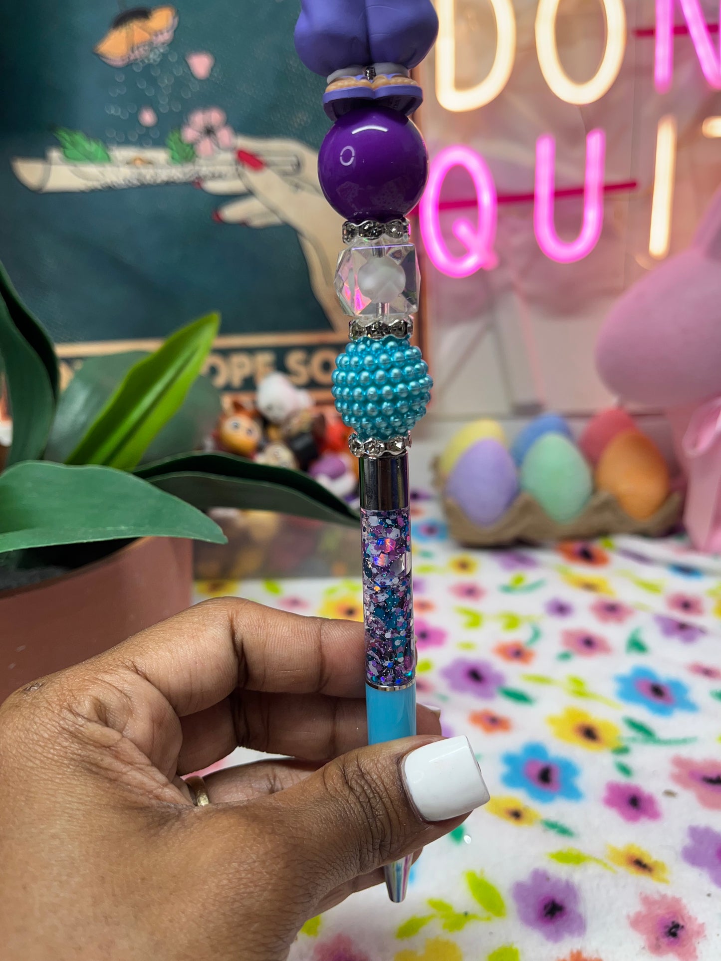 Índigo Snowglobe Pen (Rainbowbrite)