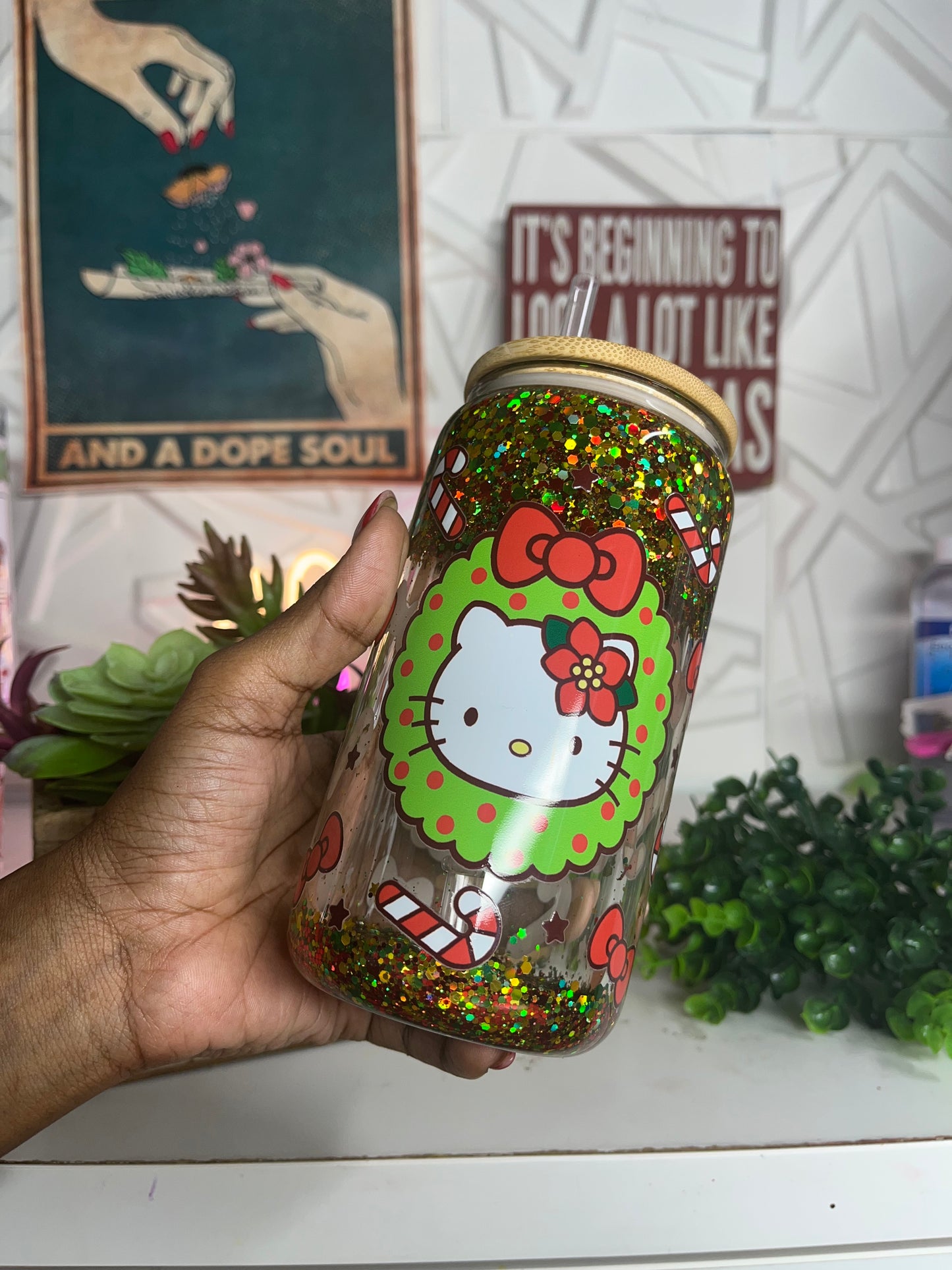 16oz Glass Snowglobe