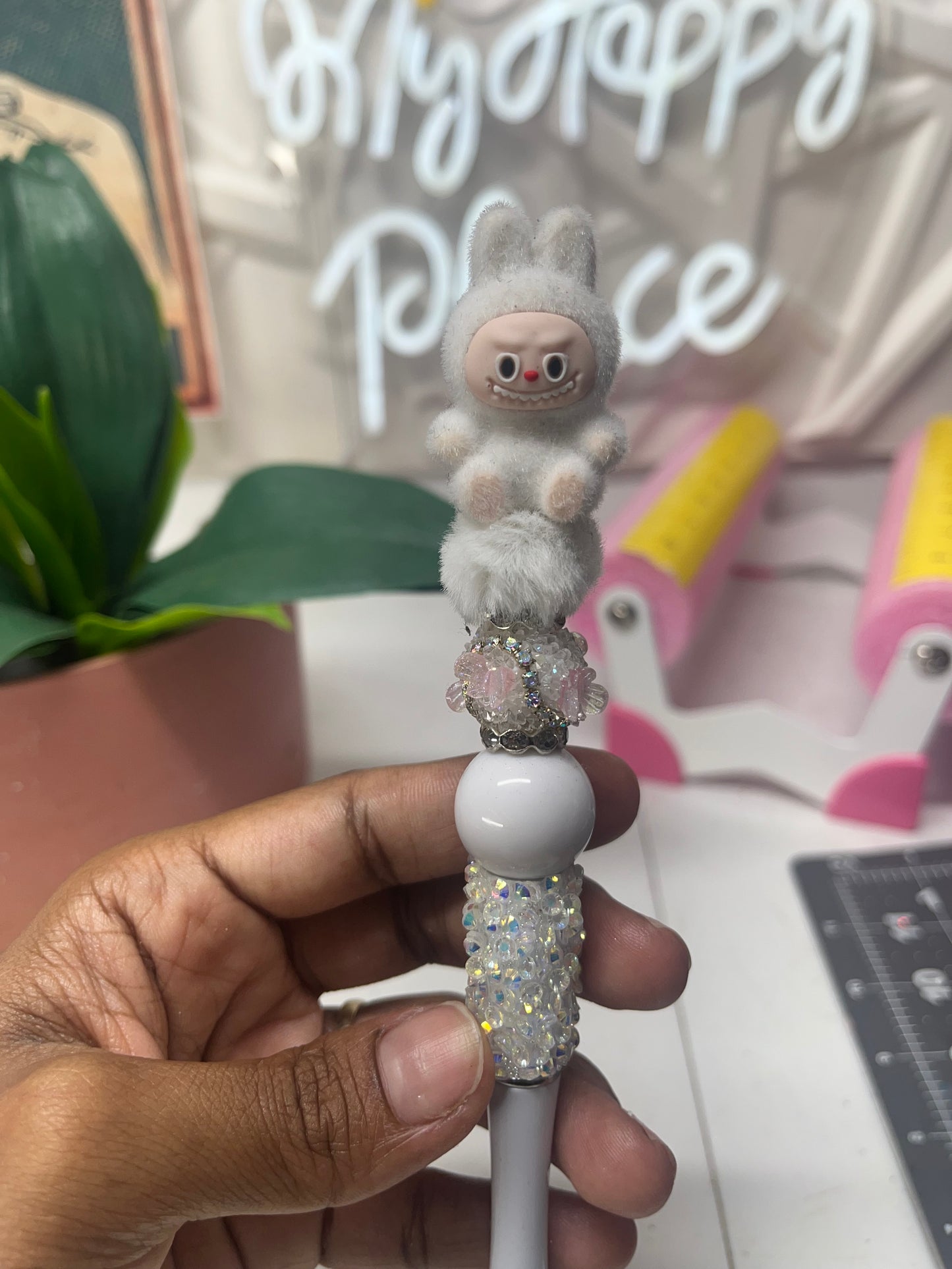 White LaBubu Pen