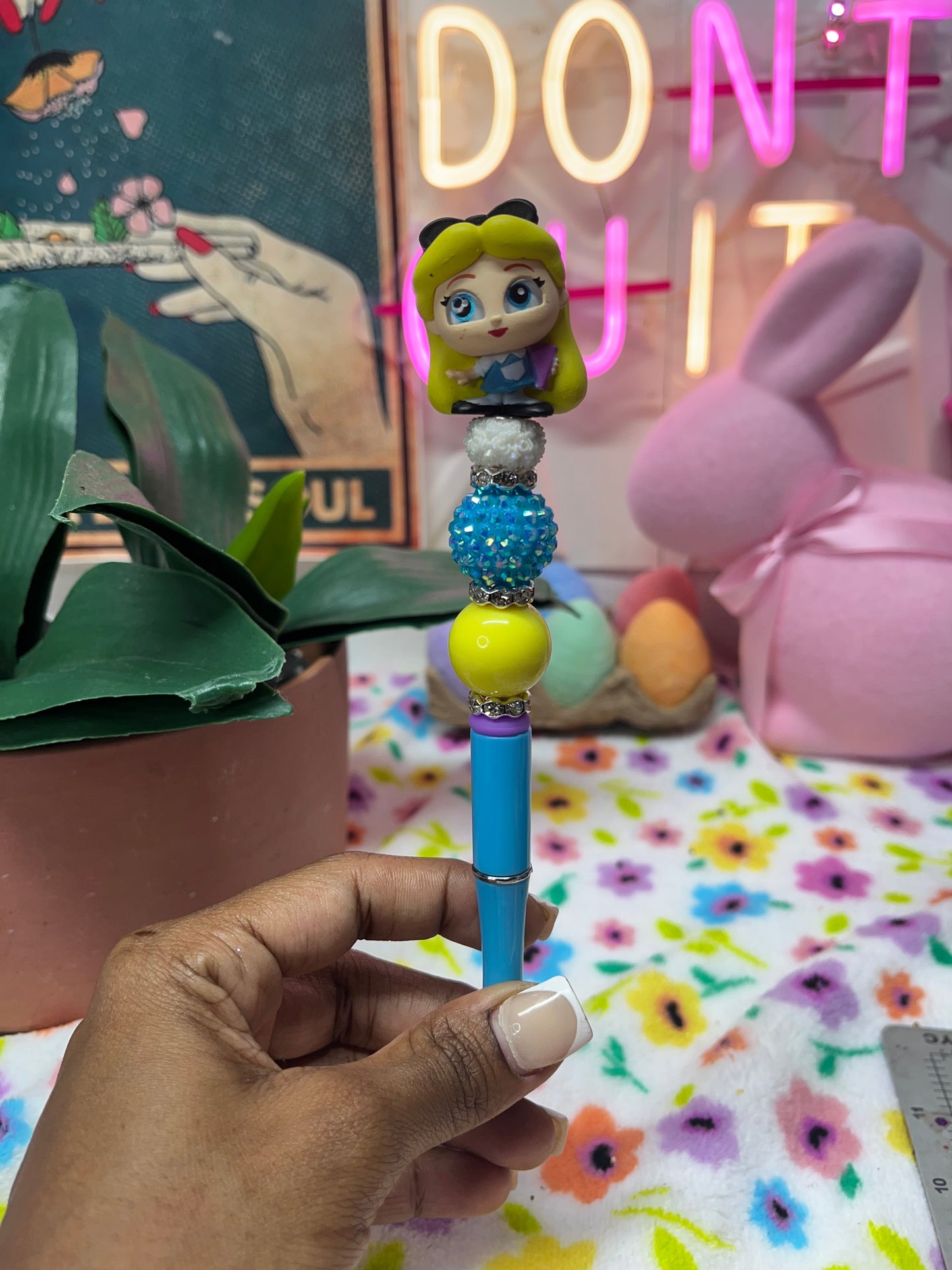Alice Wonderland Pen